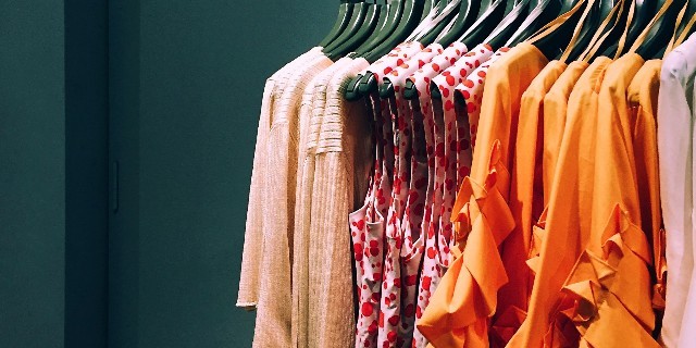 Poshmark banner for @jak